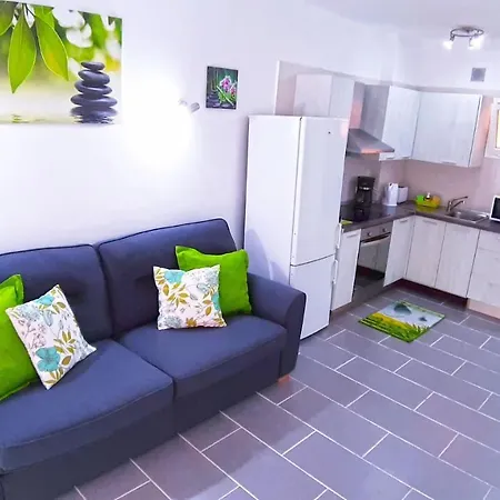 New And Beautiful In Cristianos, Free Wi-fi, Ocean View Apartment Los Cristianos (Tenerife)