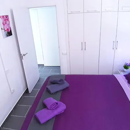New And Beautiful In Cristianos, Free Wi-fi, Ocean View Apartment *