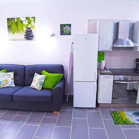 Appartamento New And Beautiful In Cristianos, Free Wi-fi, Ocean View *