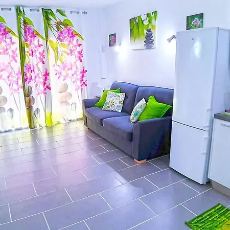 Appartamento New And Beautiful In Cristianos, Free Wi-fi, Ocean View *